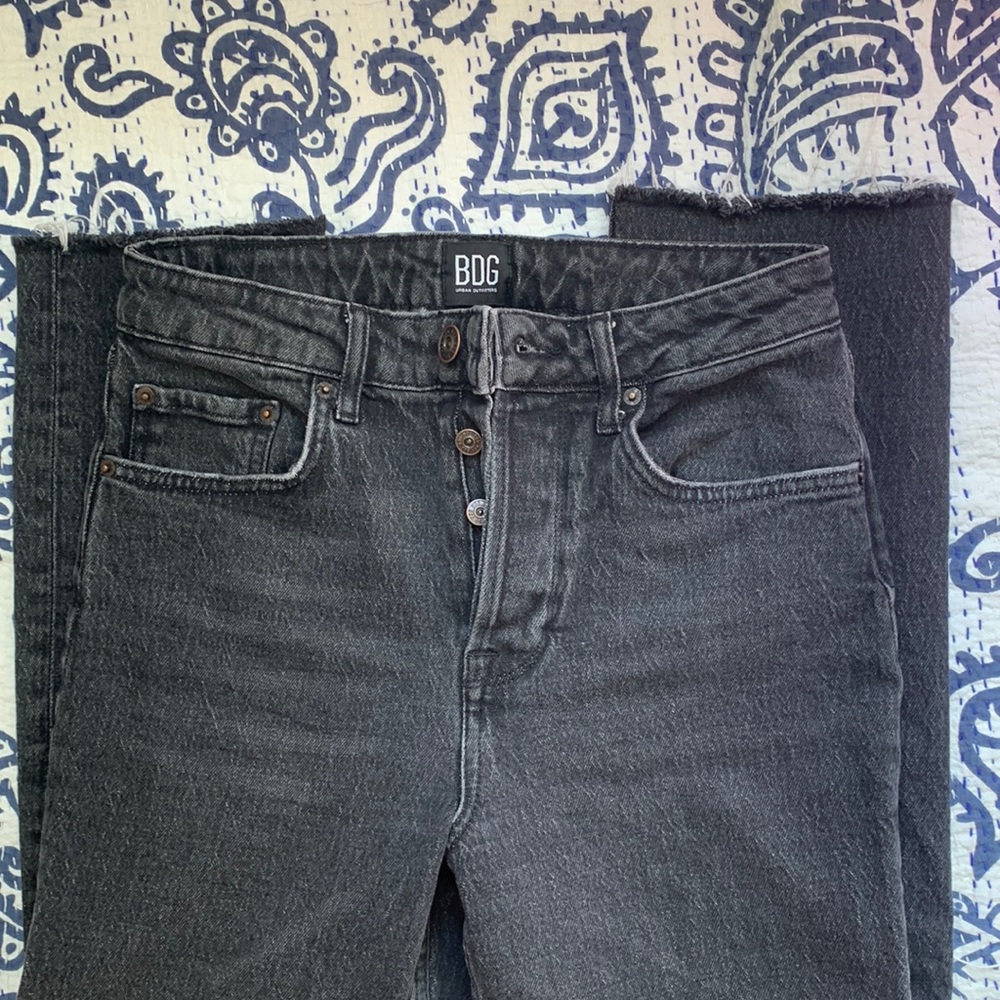 BDG “dillon” black denim jeans